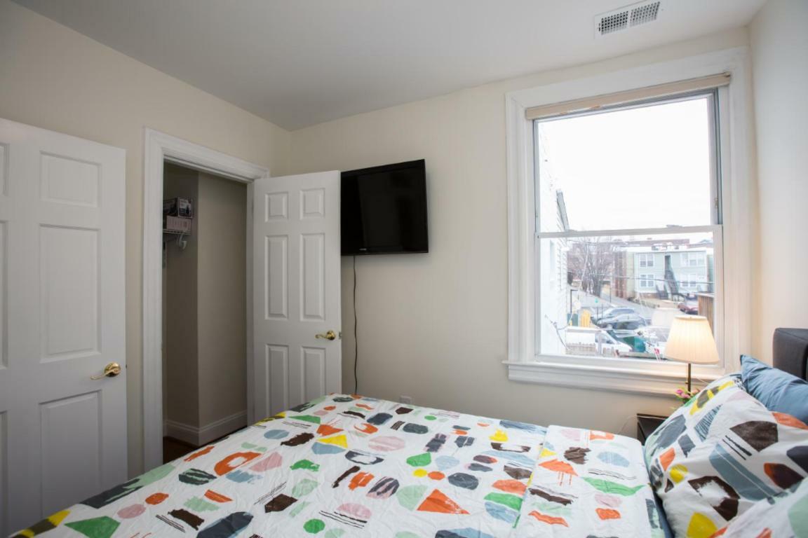 3-Min Walk To Petworth Metro Station ;10 Mins To Convention Center: Private Cozy And Quiet Bedroom And Bathroom Distrito de Colúmbia Exterior foto